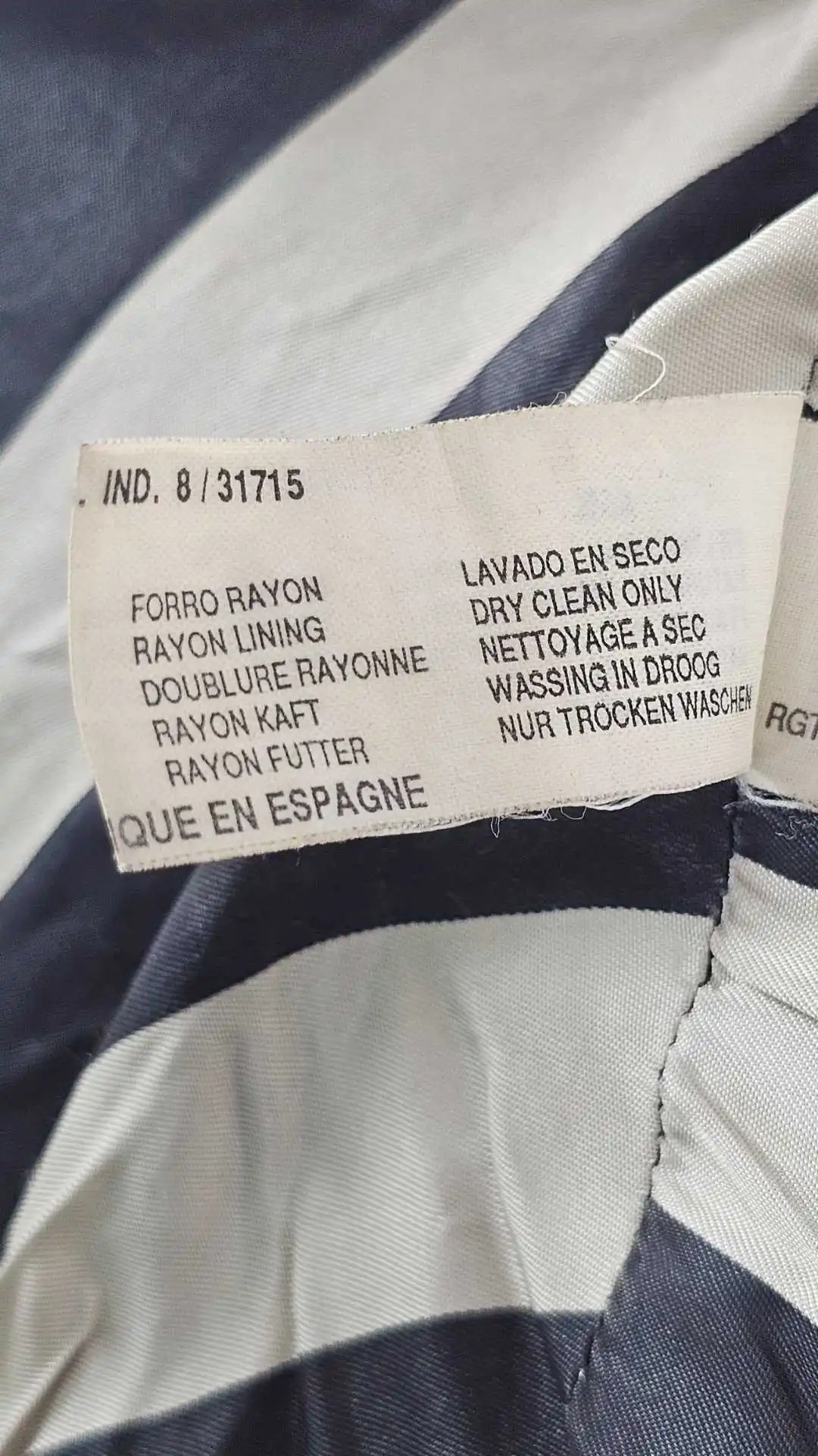 Cazadora Torras Vintage Piel Ante Marrón – Detalles Étnicos Talla 54 (XL) - Imagen 3