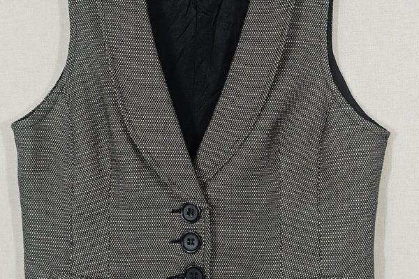 chaleco estampado tweed blanco y negro